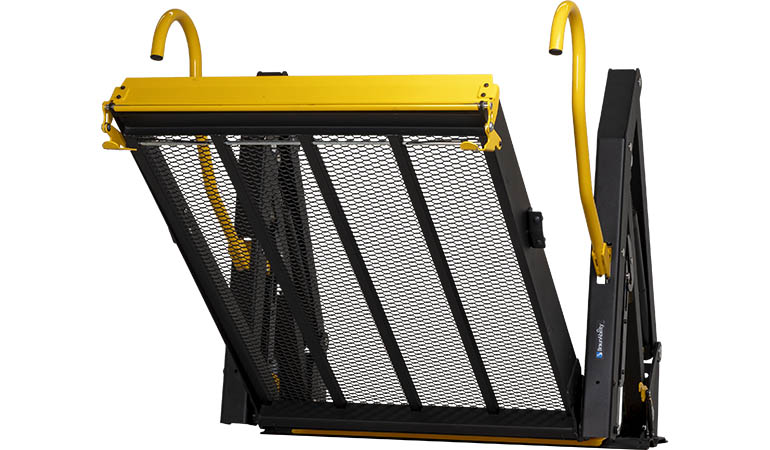E-series solid platform wheelchair lift